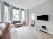apartment to rent in Porchester Terrace North,...