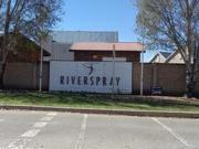 apartment to rent in riverspray life.