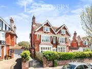 Apartment to rent in Saffrons Road, Eastbourne, BN21 |... Apartment to rent in Saffrons Road, Eastbourne, BN21 |...