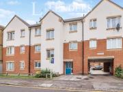 Apartment to rent in Sarum Court, 8 Sarum Road, Luton,...