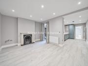 apartment to rent in Southwark Bridge Road, London, SE1