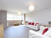 apartment to rent in Truro Road, London, N22