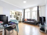 Apartment to rent in Wilmslow Road, Manchester, Greater...