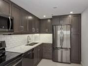Apartment Toronto ON 100119664