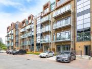 Apartment Uxbridge Greater London 91203320