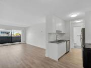 Apartment Victoria BC 86986345