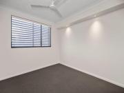 Apartment 2 Bedroom For Rent Townsville City, 460000...