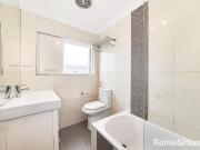 Apartment with 2 bedrooms & 1 bathroom
