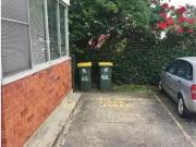 Apartment with 2 bedrooms, 1 bathroom & parking for 1 car