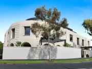 apartment with 3 bedroom, Melbourne Victoria 3186...