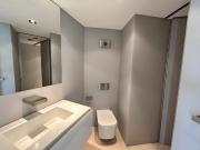 Apartment with breathtaking views of the lake and mountains