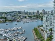 Apartment with pool Apartment with pool