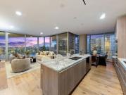 Apartment with pool