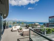 Apartment with terrace
