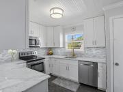 Apartment with terrace and pool