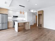 Apartment with terrace and pool