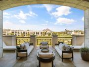 Apartment with terrace and pool