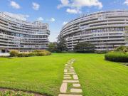 Apartment with terrace and pool
