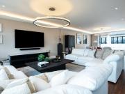 apartment Young Street, London, W8