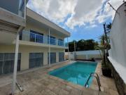 Apenas 1 Quadra da Praia da Enseada com Piscina