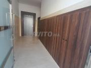 Apparemment à vendre
