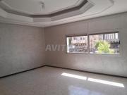 Apparemment à vendre à avenue 2 mars