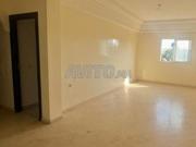 Appart. À Louer vide 74m² à Résidence chaabi iskan