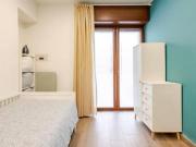 Appartamento 2 camere da letto, Naples Naples 80121...