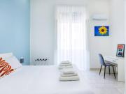 Appartamento 2 camere da letto, Naples Naples 80143...