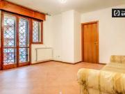 Appartamento 2 camere da letto, Rome Rome 00173 ES44525959
