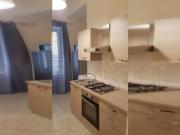 Appartamento 3 camere da letto, Naples Naples 80142...