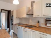 Appartamento 4 camere da letto, Milan Milan 20144 ES44524664