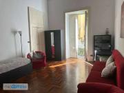 Appartamento arredata Chiaia