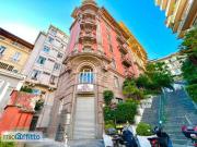 Appartamento arredato Chiaia