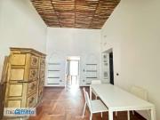 Appartamento arredato Chiaia