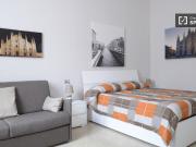 Appartamento arredato con 1 camera da letto in affitto a...