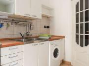 Appartamento arredato con 1 camera da letto vicino... Appartamento arredato con 1 camera da letto vicino...