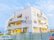 Appartamento arredato con terrazzo Borghesiana,...