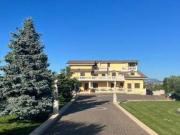 Appartamento arredato con terrazzo Borghesiana,... Appartamento arredato con terrazzo Borghesiana,...