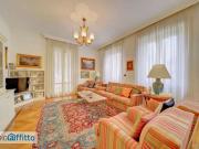 Appartamento arredato con terrazzo Centro