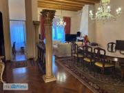 Appartamento arredato con terrazzo Centro