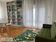 Appartamento arredato con terrazzo Centro