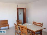 Appartamento arredato con terrazzo Centro