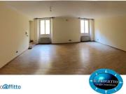 Appartamento arredato con terrazzo Centro