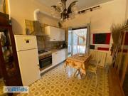 Appartamento arredato con terrazzo Centro