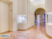 Appartamento arredato con terrazzo Centro storico