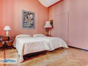 Appartamento arredato con terrazzo Centro storico Appartamento arredato con terrazzo Centro storico