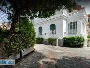 Appartamento arredato con terrazzo Chiaia