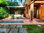 Appartamento arredato con terrazzo Colli