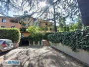 Appartamento arredato con terrazzo Colli